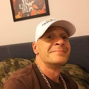 Meet your Posher, Pat